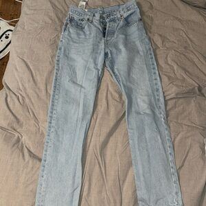 LEVI 501 Straight Women’s Jeans